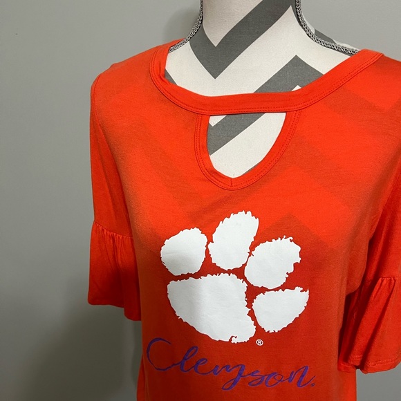 Clemson Ladies T-Shirt from Gameday Couture w/ Ruffled Sleeves - Size Medium - Picture 6 of 11